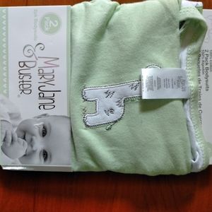 3 Pack feeding Bibs.